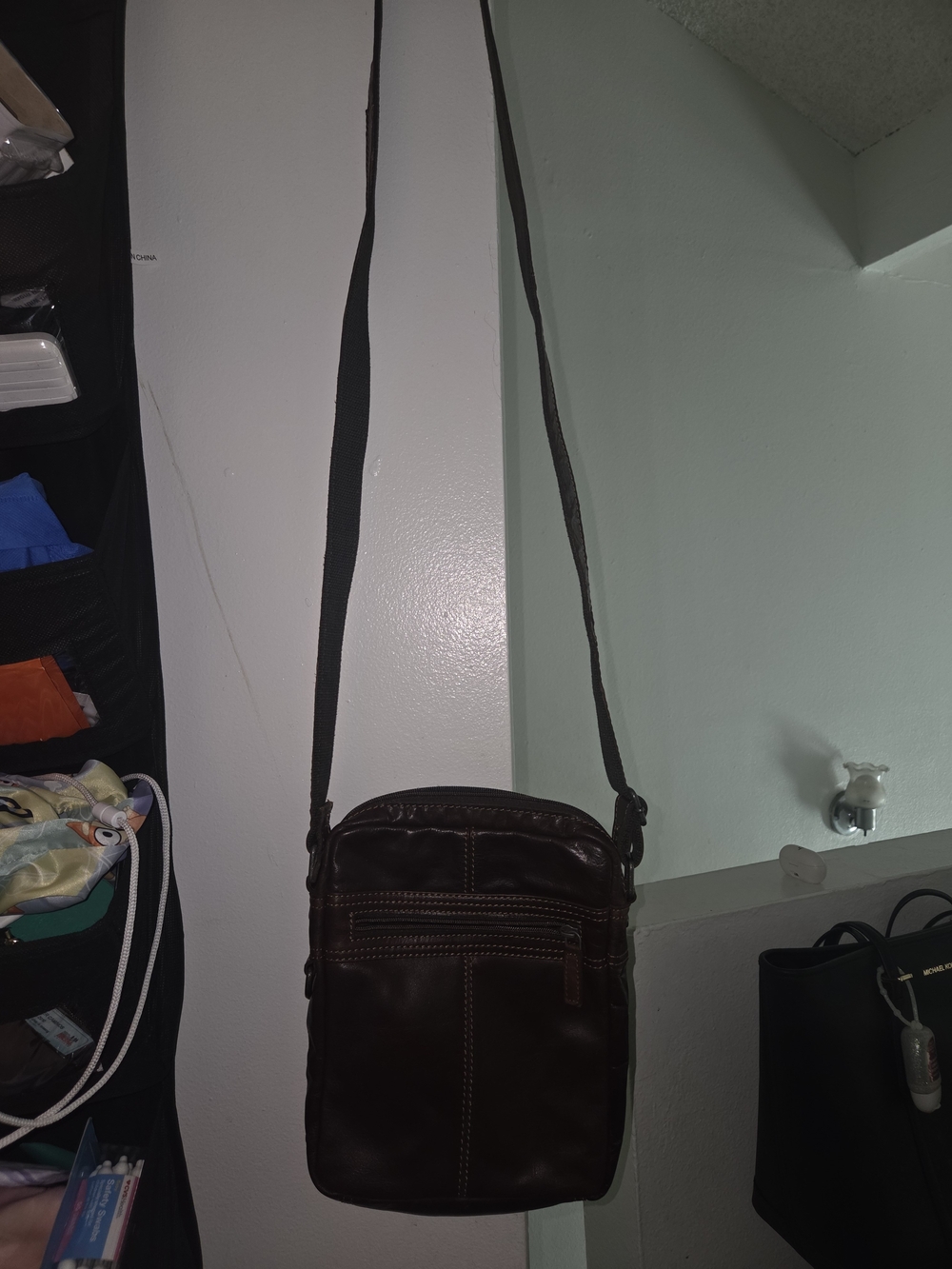 Men's Brown Leather Crossbody Bag - Classic Everyday Carry